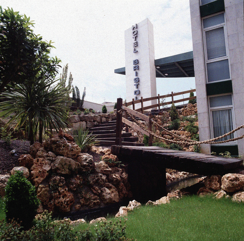 加泰罗尼亚布里斯托尔酒店 圣安雷斯拉巴 外观 照片